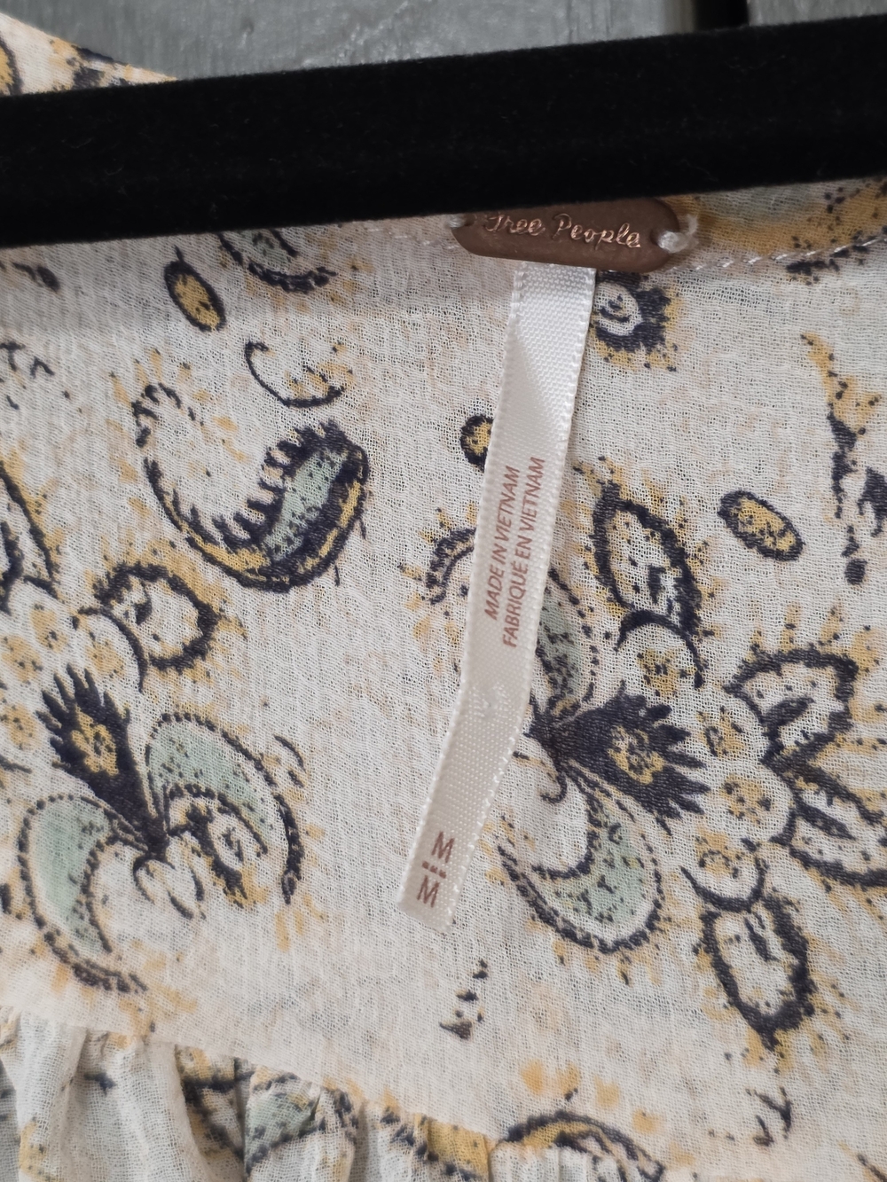 Free People Cream Paisley Smocked Long-Sleeve Cropped Blouse - Picture 3 of 3